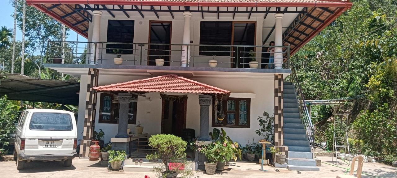 Kund Estate Stay Madikeri Esterno foto